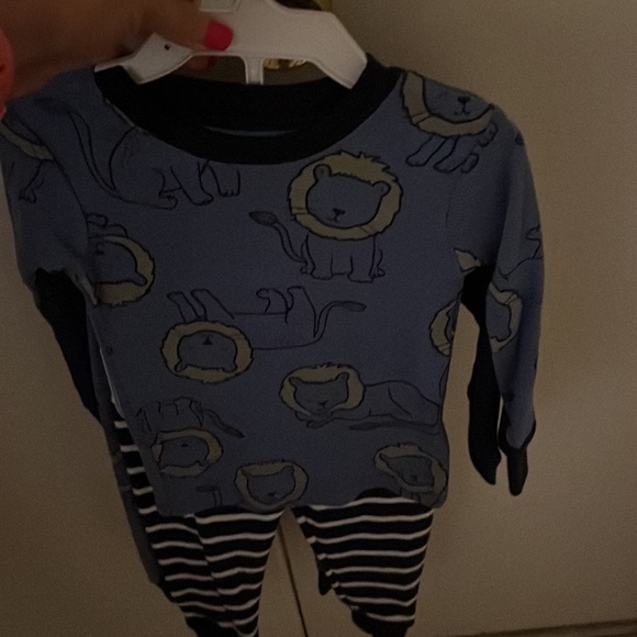 Two long sleeve shirts and one pair of pants - Picture 2 of 2